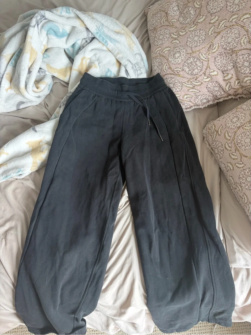 lululemon athletica Black Wide-Leg Drawstring Pants
